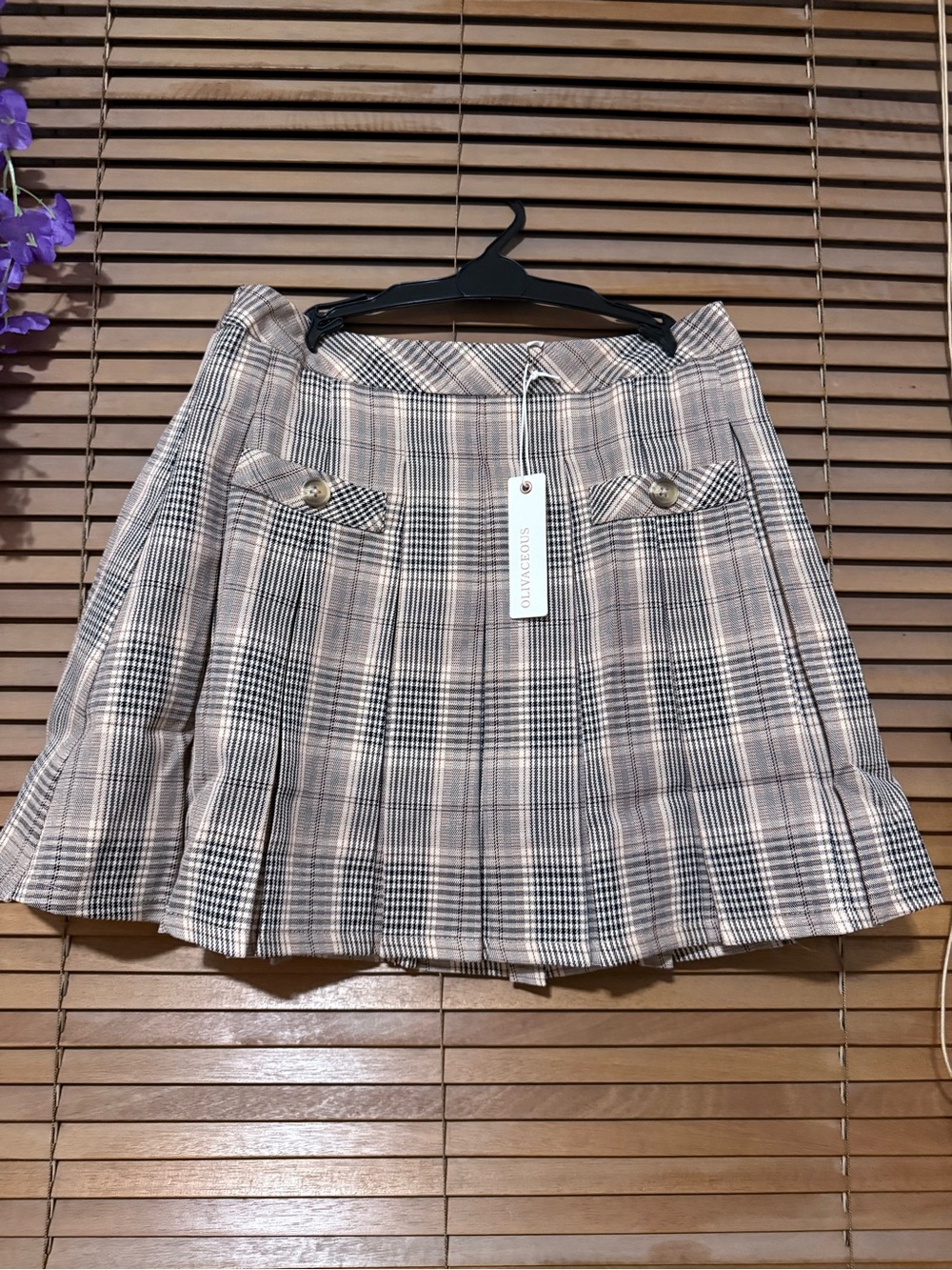 Plaid Pleated Mini Skirt in Beige and Black
